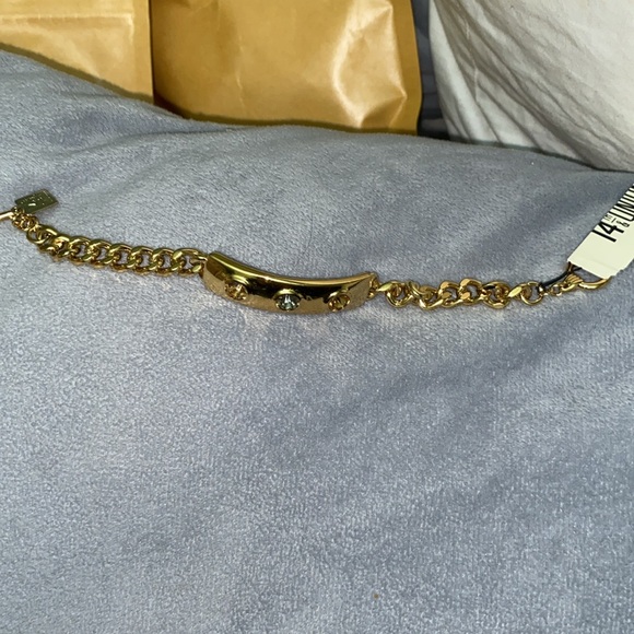 14th & Union Gold Tone Toggle Bracelet - Picture 5 of 6